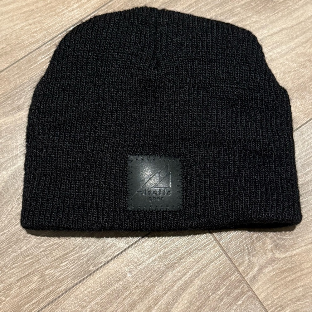 Hat bundle - Picture 2 of 9